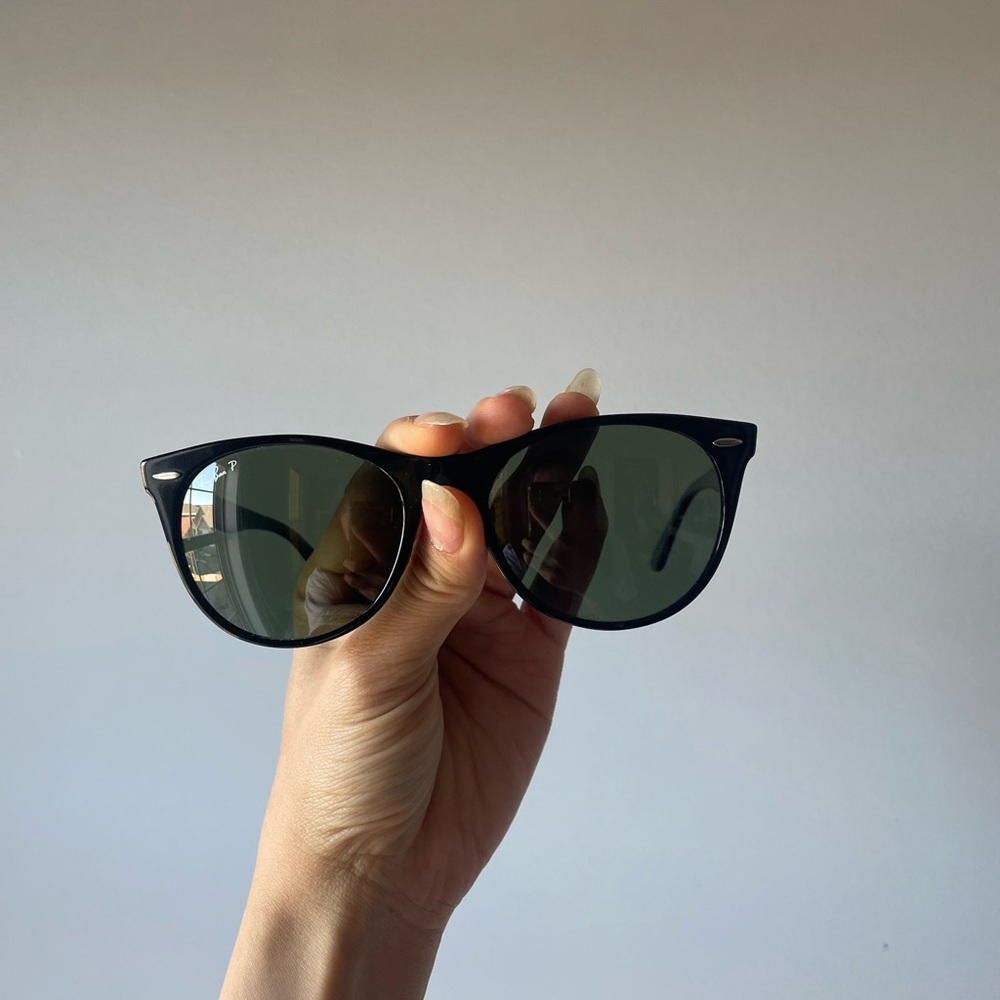 Raybans Wayfarer II Sunglasses